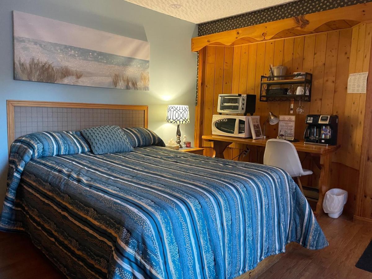 Auberge Et Chalets Sur Le Lac Lac-Mégantic Екстериор снимка