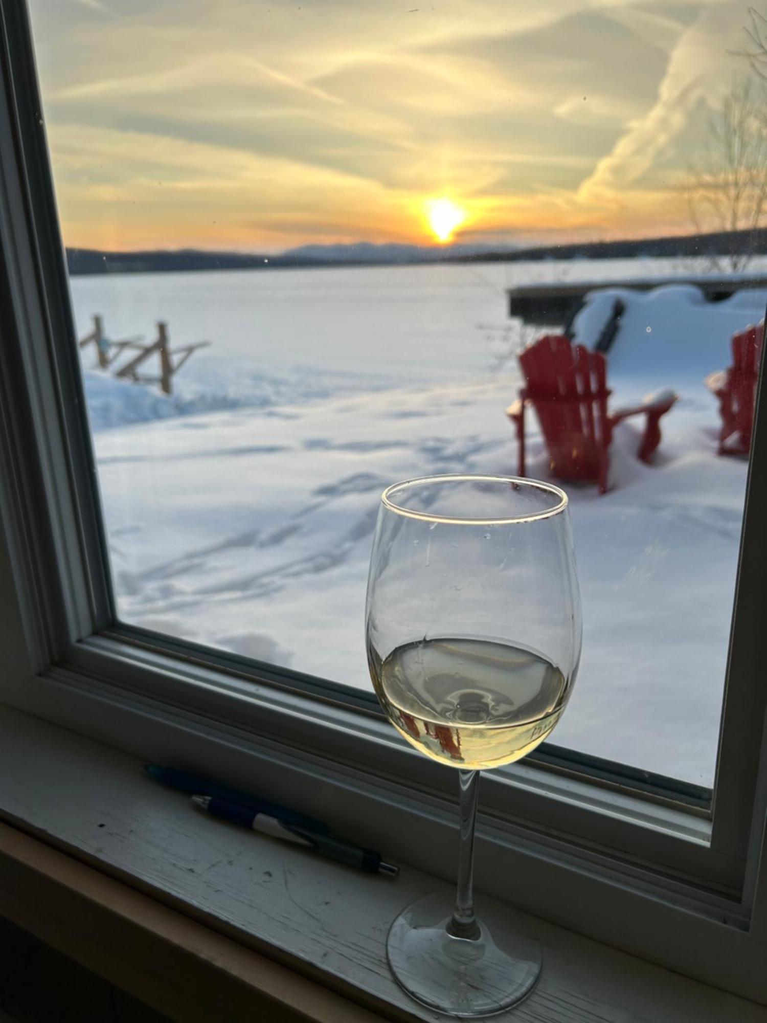 Auberge Et Chalets Sur Le Lac Lac-Mégantic Екстериор снимка