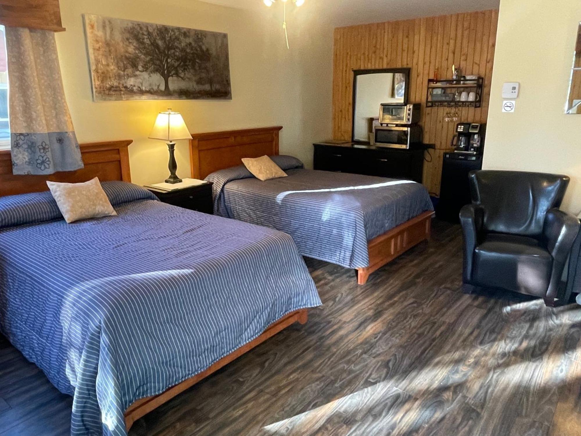 Auberge Et Chalets Sur Le Lac Lac-Mégantic Екстериор снимка